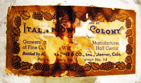 Carbone Wine / Italian Swiss Colony Label