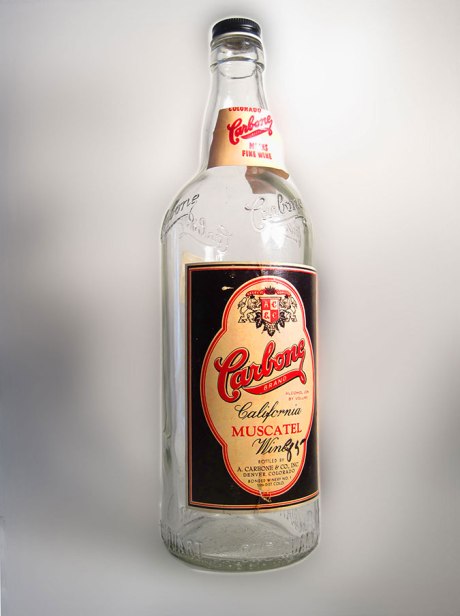 carbone-wine-muscatel-1