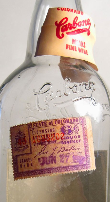 carbone-wine-muscatel-6-stamp